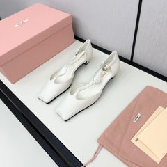 BALLET SANDAL WHITE LAMBSKIN WITH T-STRAP