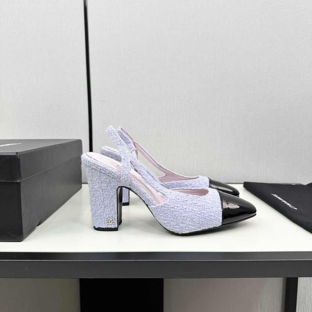 HIGH SLINGBACK LIGHT BLUE TWEED AND BLACK CALFSKIN