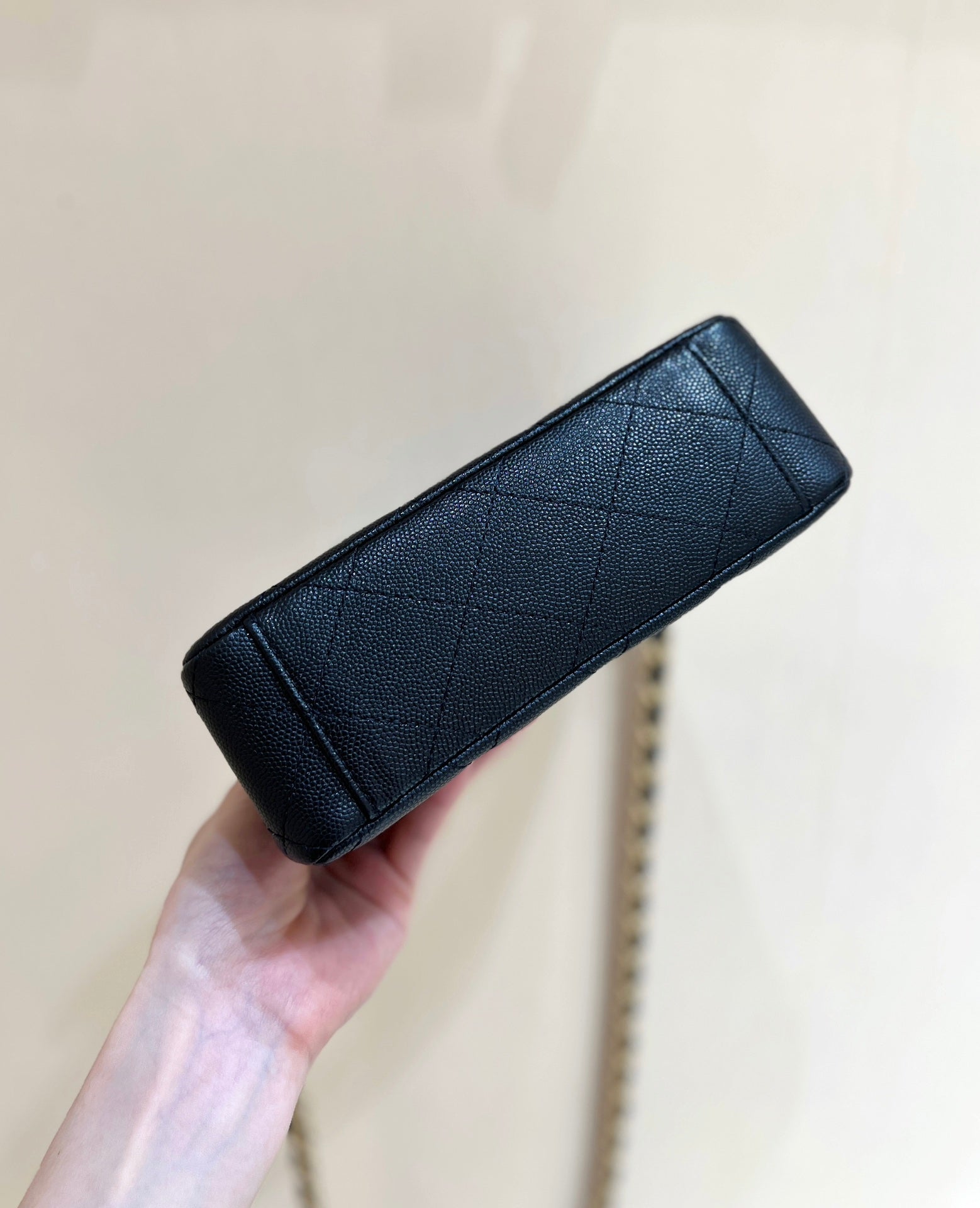 25S CHANEL TOTE CROSSBODY BAG 19 IN BLACK CALFSKIN WITH METAL HANDLE