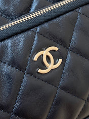 QUILTED SHOULDER BAG 21 IN BLACK LAMBSKIN WITH GOLD METALLIC