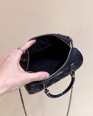BOSTON MATELASSE CAVIAR SHOULDER HANDBAG 18 IN BLACK LAMBSKIN