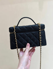 CHANEL 25S VANITY CASE 19 IN BLACK CALFSKIN GOLD HARDWARE