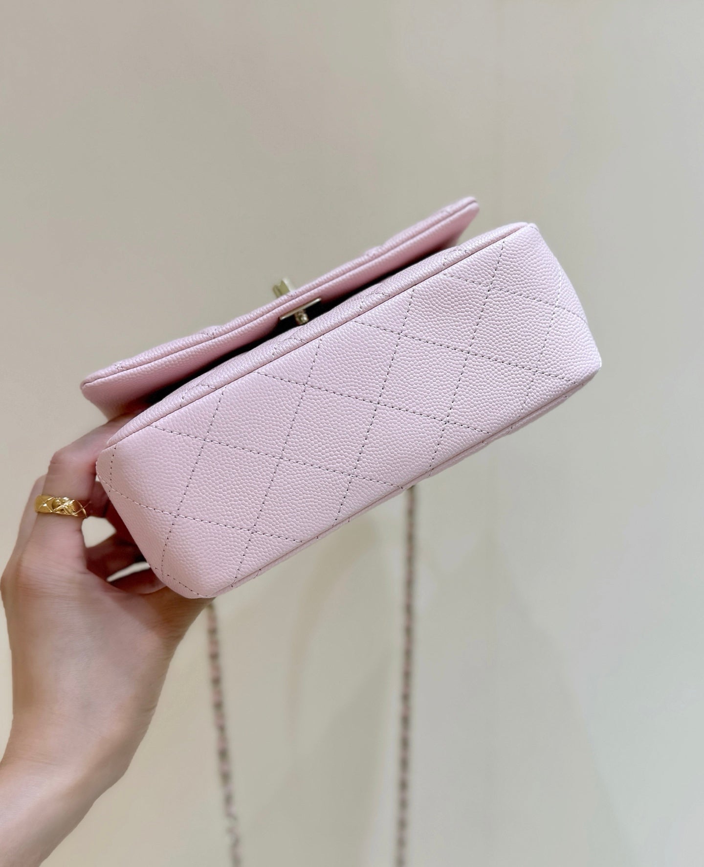 CHANEL 25S COCO CRUSH HANDLE 18 IN PINK CALFSKIN GOLD HARDWARE