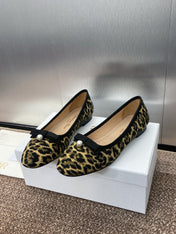 PEARL BALLET FLAT CAMEL PONY HAIR CALFSKIN WITH BROWN LEOPARD MOTIF