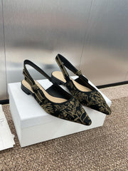 J'ADIOR SLINGBACK PUMP BLACK AND GOLD-TONE MILLEFIORI JACQUARD