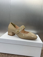 MEDIUM 35 MM HEEL PUMP IN CAMEL BEIGE PATENT CALFSKIN