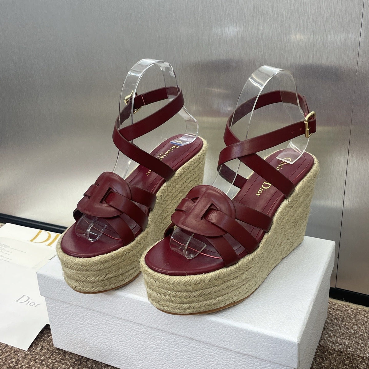 D-CLUB 25S HIGH HEEL WEDGE 100MM IN BURGUNDY RED CALFSKIN RAFFIA SOLE