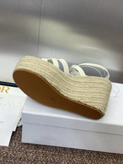 D-CLUB 25S HIGH HEEL WEDGE 100MM IN WHITE CALFSKIN RAFFIA SOLE