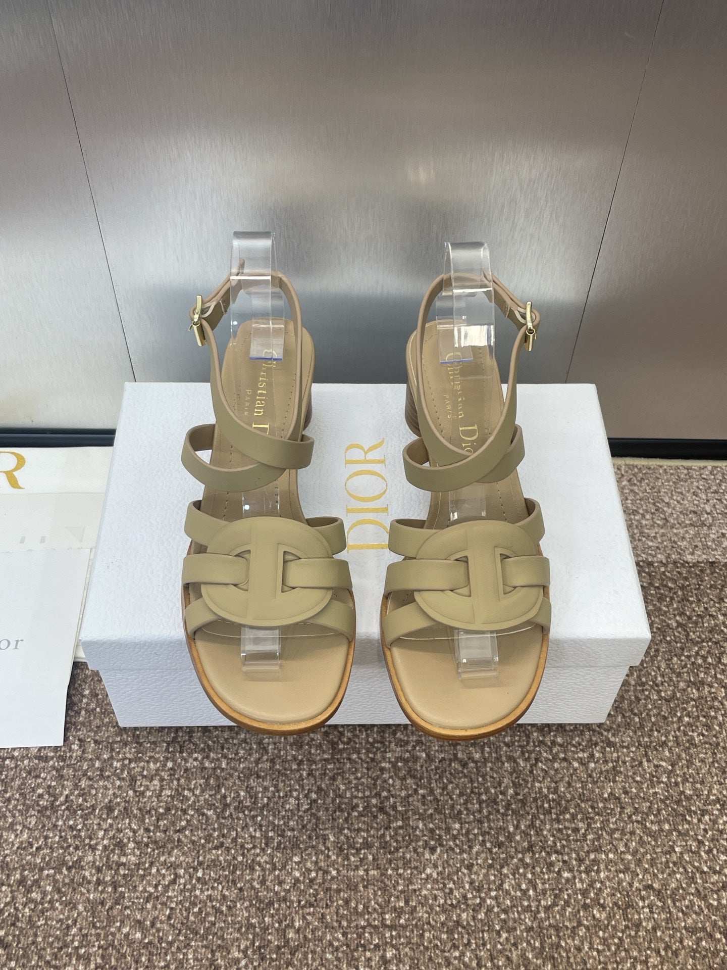 D-CLUB HIGH HEEL SLIDE 25S 55MM IN GOLDEN BEIGE CALFSKIN