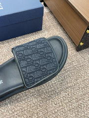 DIOR 25S ALIAS SLIDES IN BLACK CALFSKIN WITH CD OBLIQUE DARK BLUE LOGO