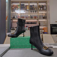 ROUND-TOE HIGH HEEL BOOTS IN BLACK SMOOTH LAMBSKIN