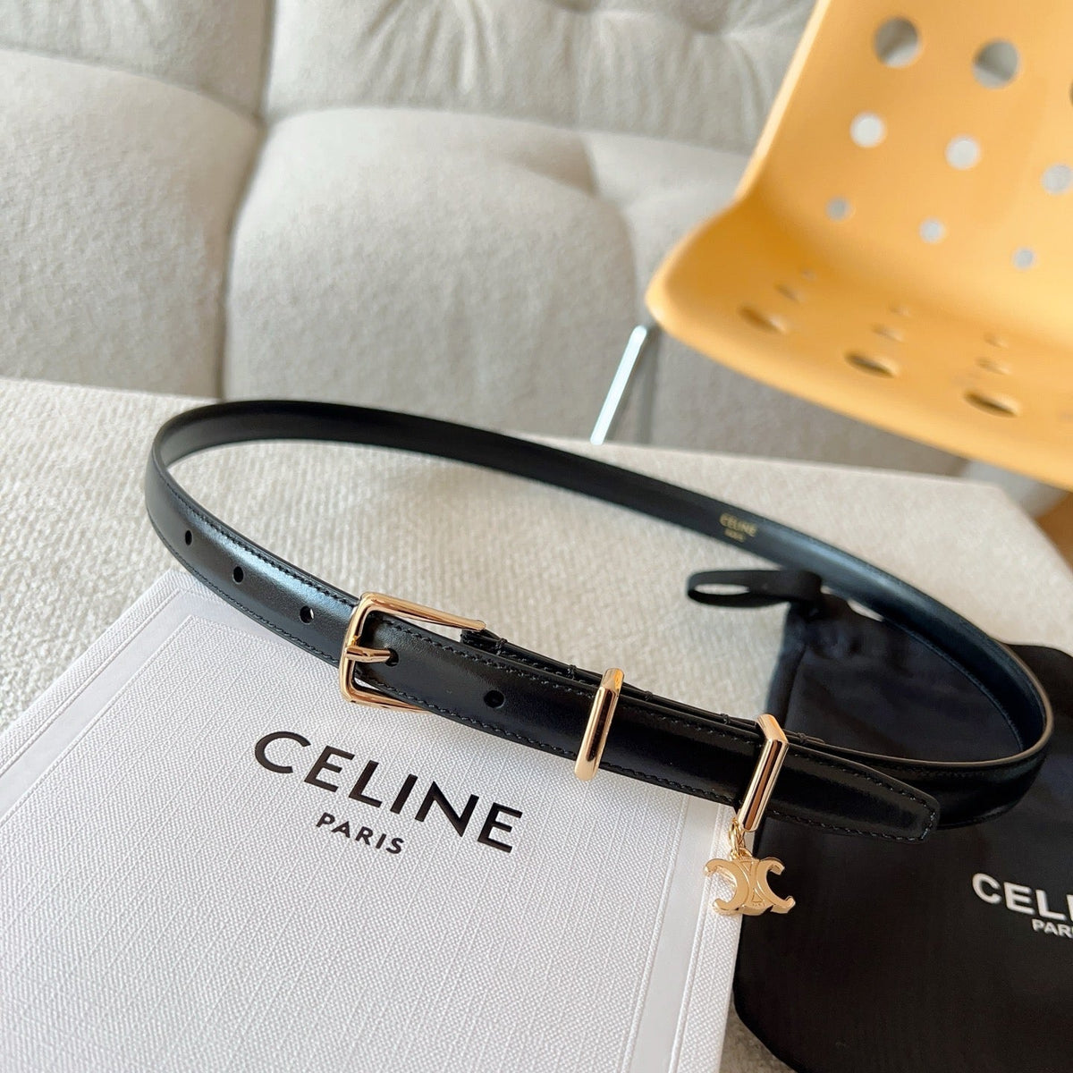 CL BELT 18MM IN BLACK TAURILLON GLOSSY CALFSKIN GOLD BUCKLE