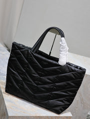 PUFFER LARGE TOTE BAG 57 IN BLACK SILK