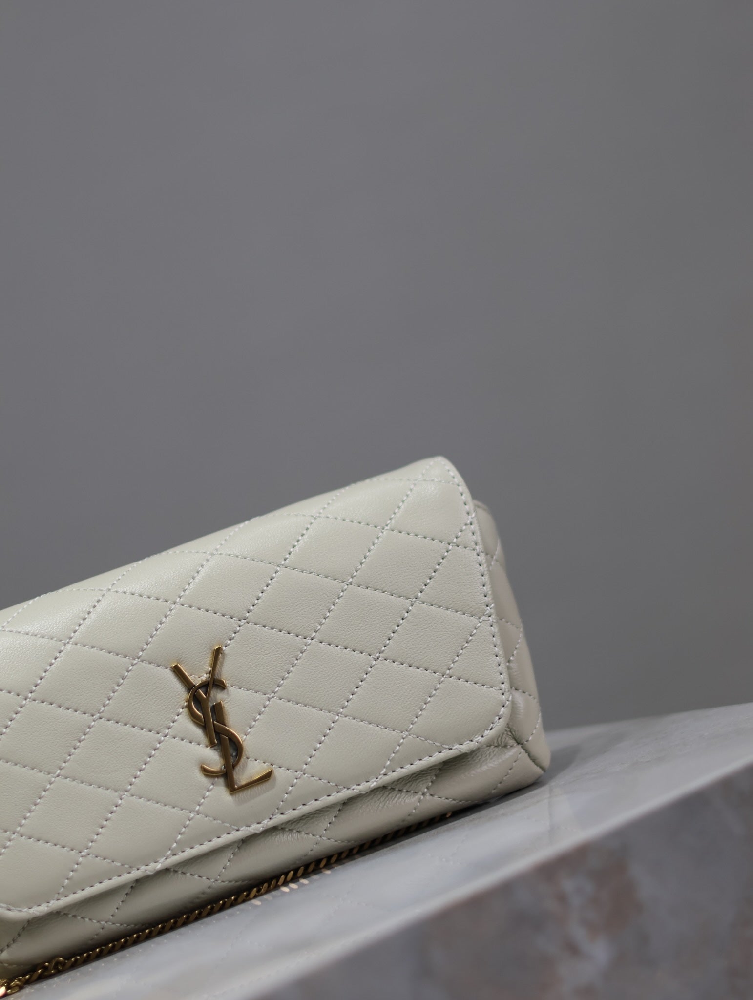 YSL 25S SAINT LAURENT GABY 19 IN BLANC VINTAGE QUILTED CALFSKIN GOLD HARDWARE