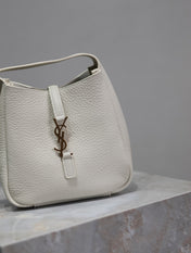 YSL 25S LE 5 À 7 BAG 16 IN BLANC VINTAGE GRAINED CALFSKIN GOLD HARDWARE