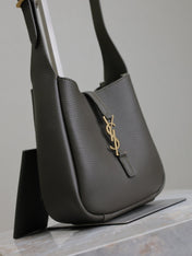 YSL 25S LE 5 À 7 BAG 16 IN LIGHT MUSK GRAINED CALFSKIN GOLD HARDWARE