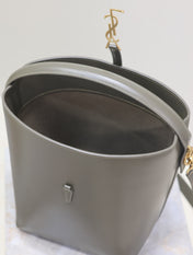 YSL 25S LE 5 À 7 BUCKET 26 IN DARK OLIVE CALFSKIN GOLD HARDWRE