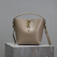YSL 25S LE 37 BUCKET 20 IN BEIGE CALFSKIN GOLD HARDWRE