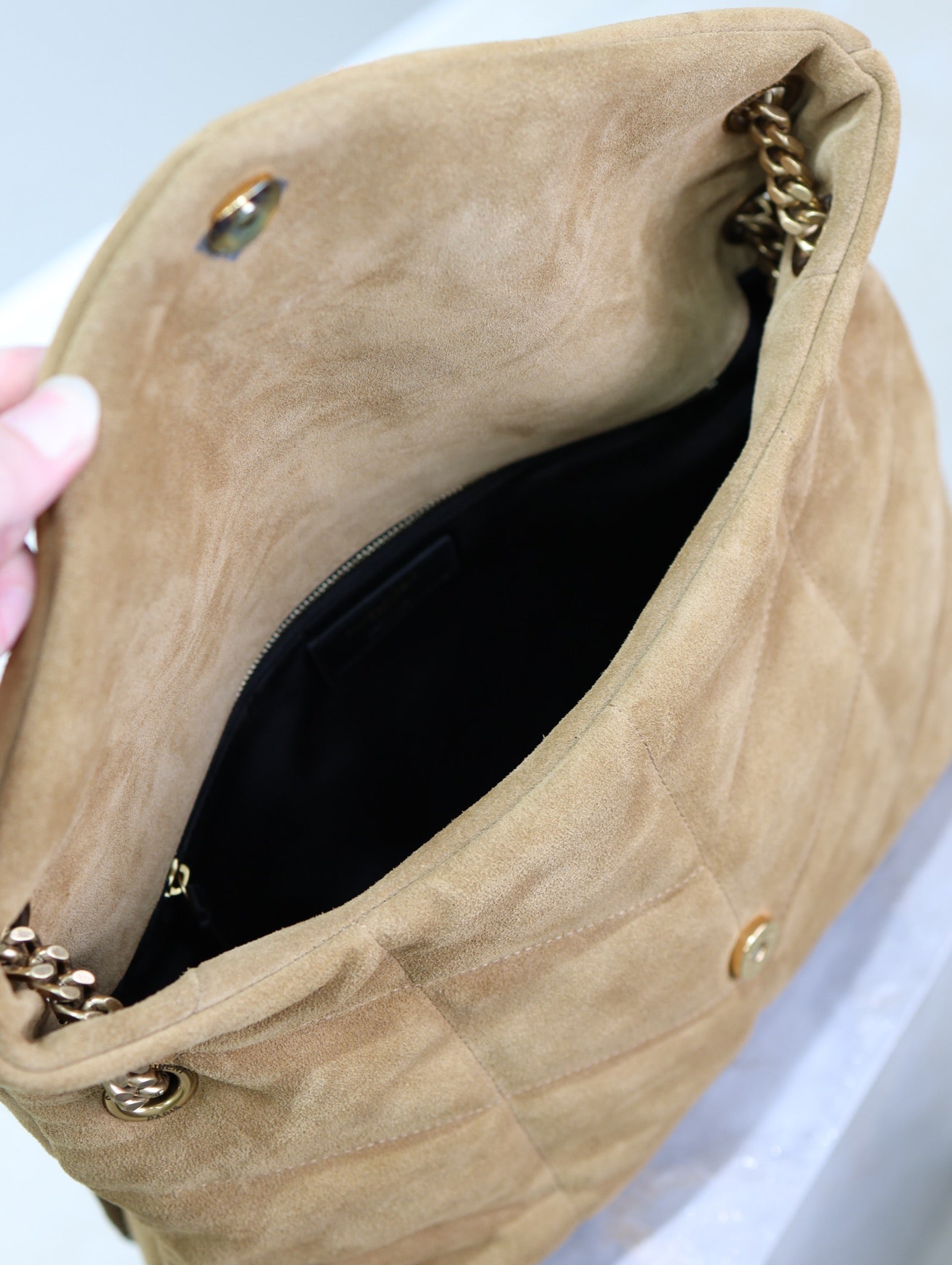 YSL 25S LOULOU PUFFER GM 35 IN TAN BROWN SUEDE GOLD HARDWARE