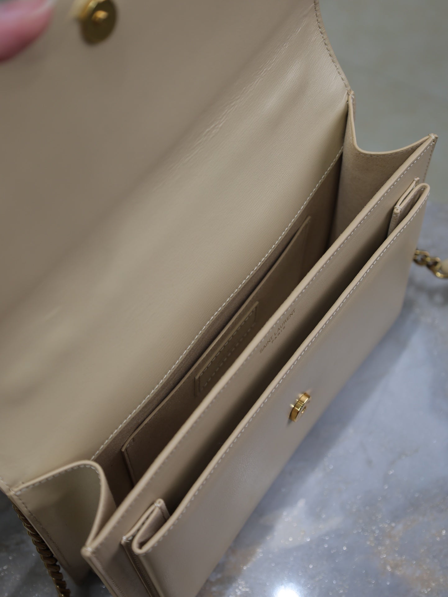 YSL 25S SUNSET MM 25 IN NUDE CALFSKIN GOLD HARDWARE