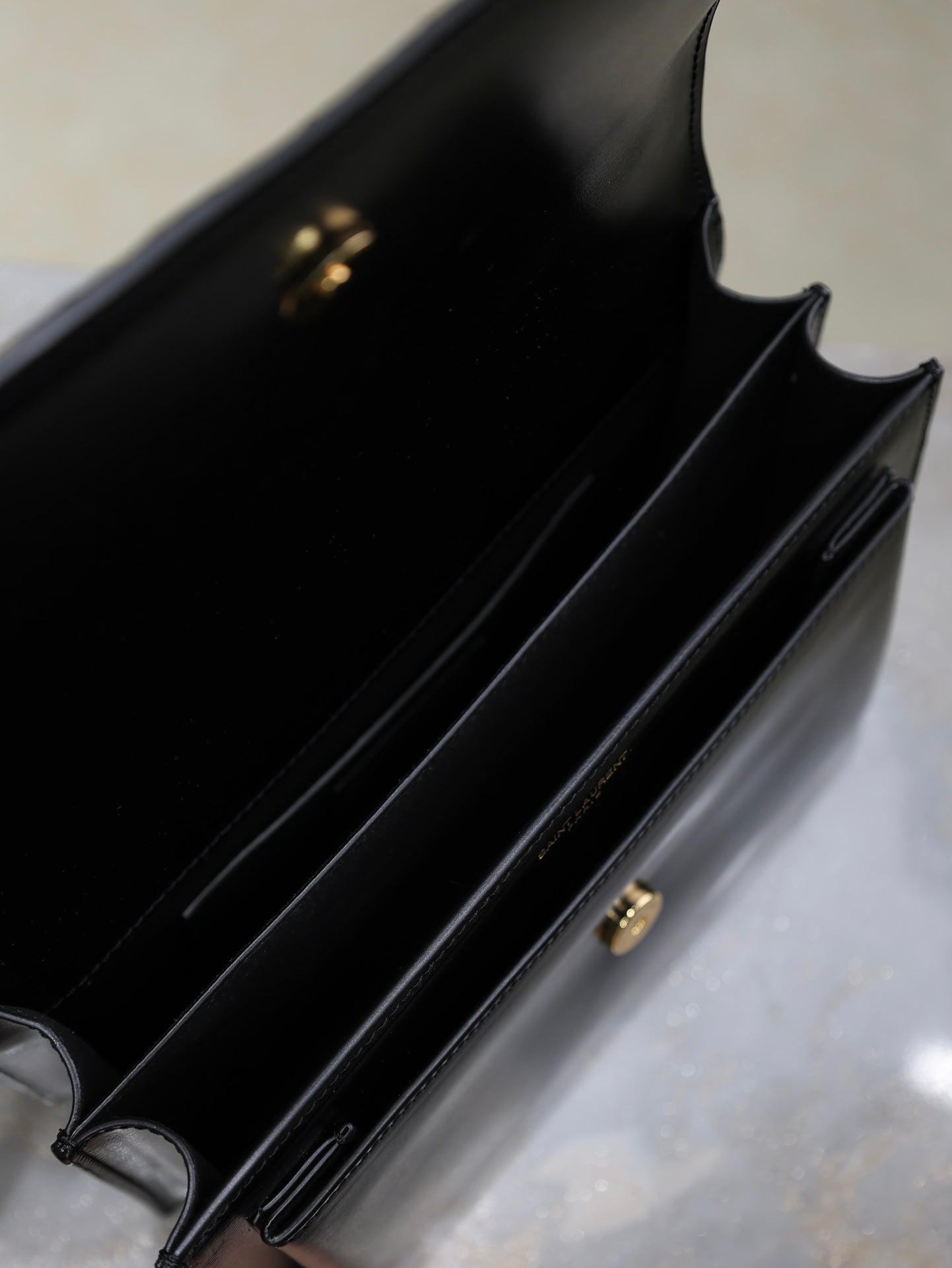 YSL 25S SUNSET BAG 22 IN BLACK CALFSKIN AND SUEDE GOLD HARDWARE