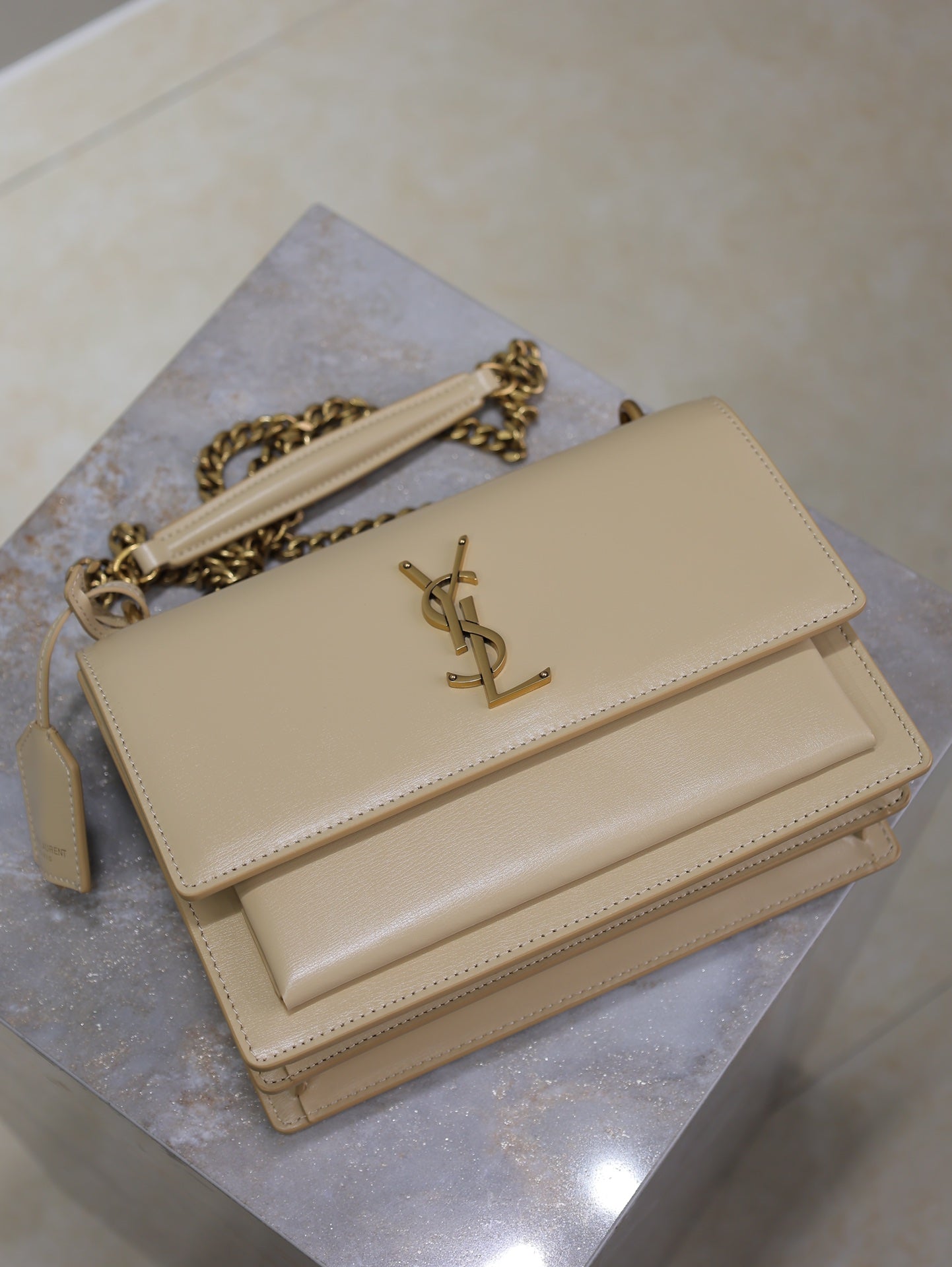 YSL 25S SUNSET BAG 22 IN NUDE CALFSKIN GOLD HARDWARE