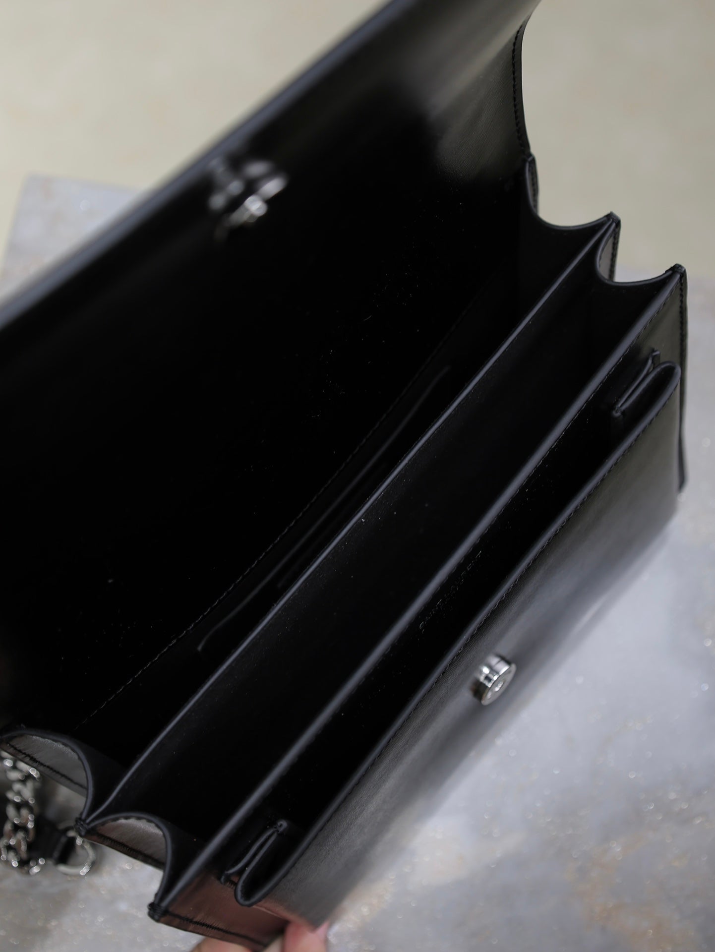 YSL 25S SUNSET BAG 22 IN BLACK CALFSKIN SILVER HARDWARE