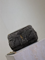 JAMIE BAG 20 IN DARK GRAY LAMB WOOL
