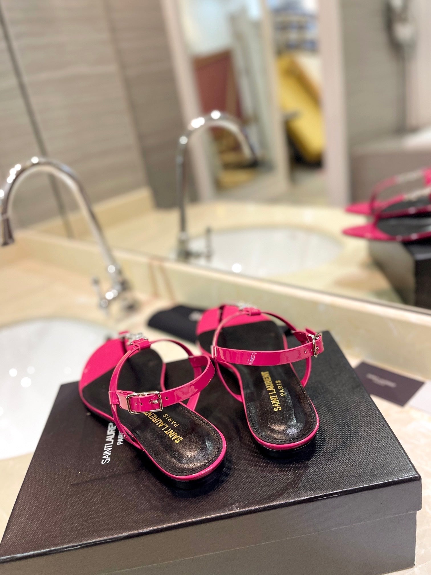 SL CASSANDRA SANDALS DEEP PINK POLISHED CALFSKIN