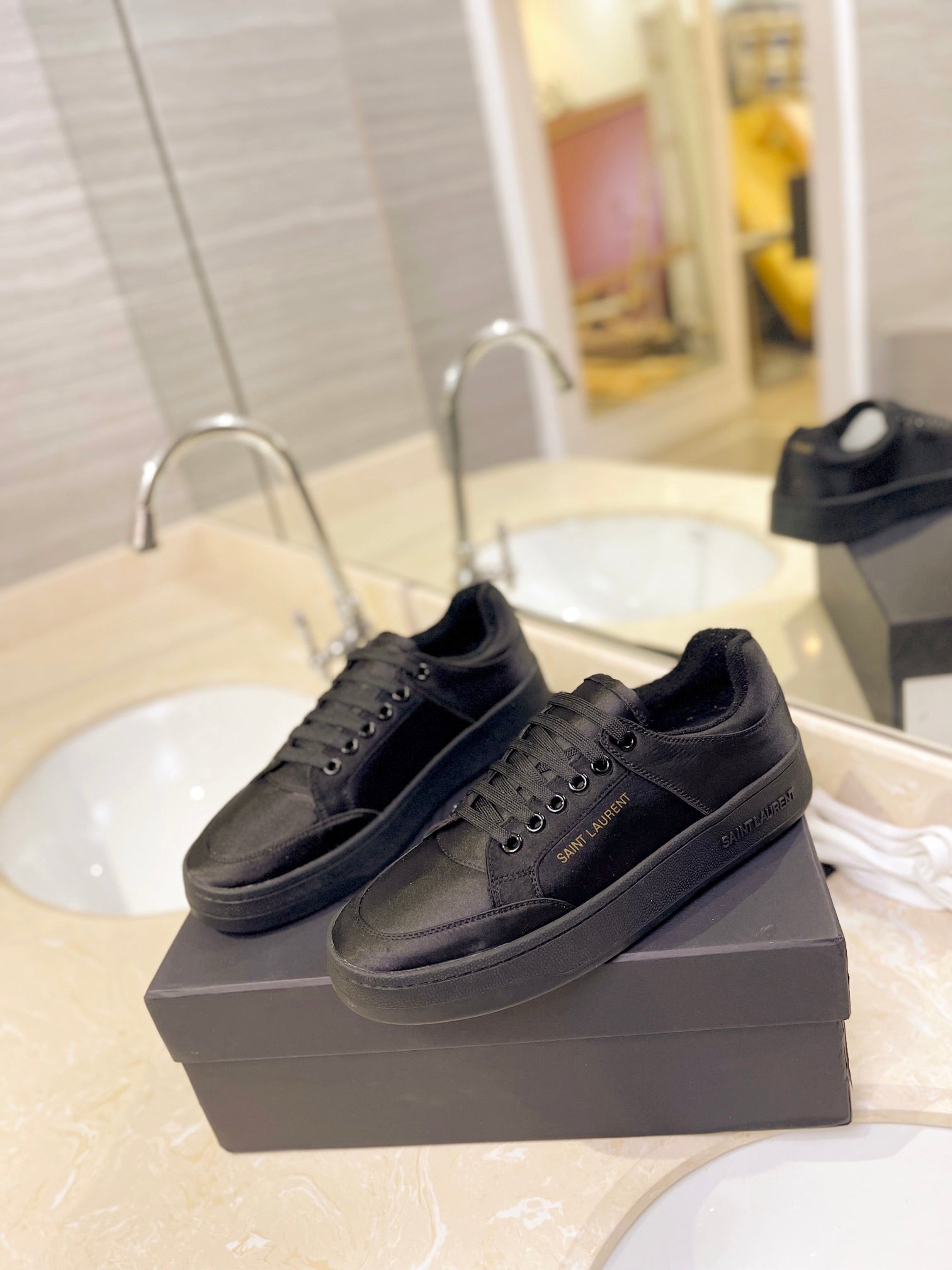 SL SL/61 SNEAKERS BLACK SATIN