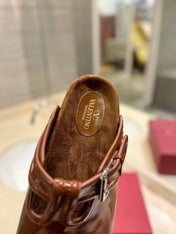 FUSSFRIEND BRONZE BROWN PATENT CALFSKIN LEATHER SABOT