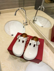 FUSSFRIEND WHITE PATENT CALFSKIN LEATHER SABOT