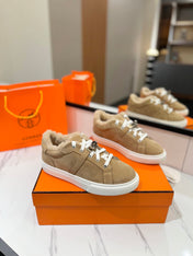 DAY SNEAKER IN TORTILLA BROWN SUEDE AND FLEECE LINING