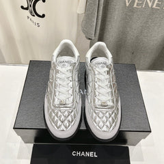 Double C  New Quilted Panda Shoes Silver Sheepskin