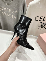 HIGH HEEL POINTED-TOE BOOTS IN BLACK SHINY LAMBSKIN