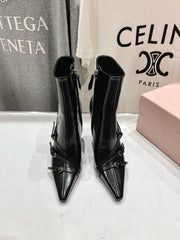HIGH HEEL POINTED-TOE BOOTS IN BLACK SHINY LAMBSKIN