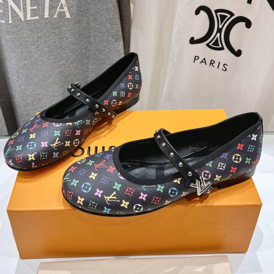 MARY JANE FLAT IN BLACK  MONOGRAM CALFSKIN