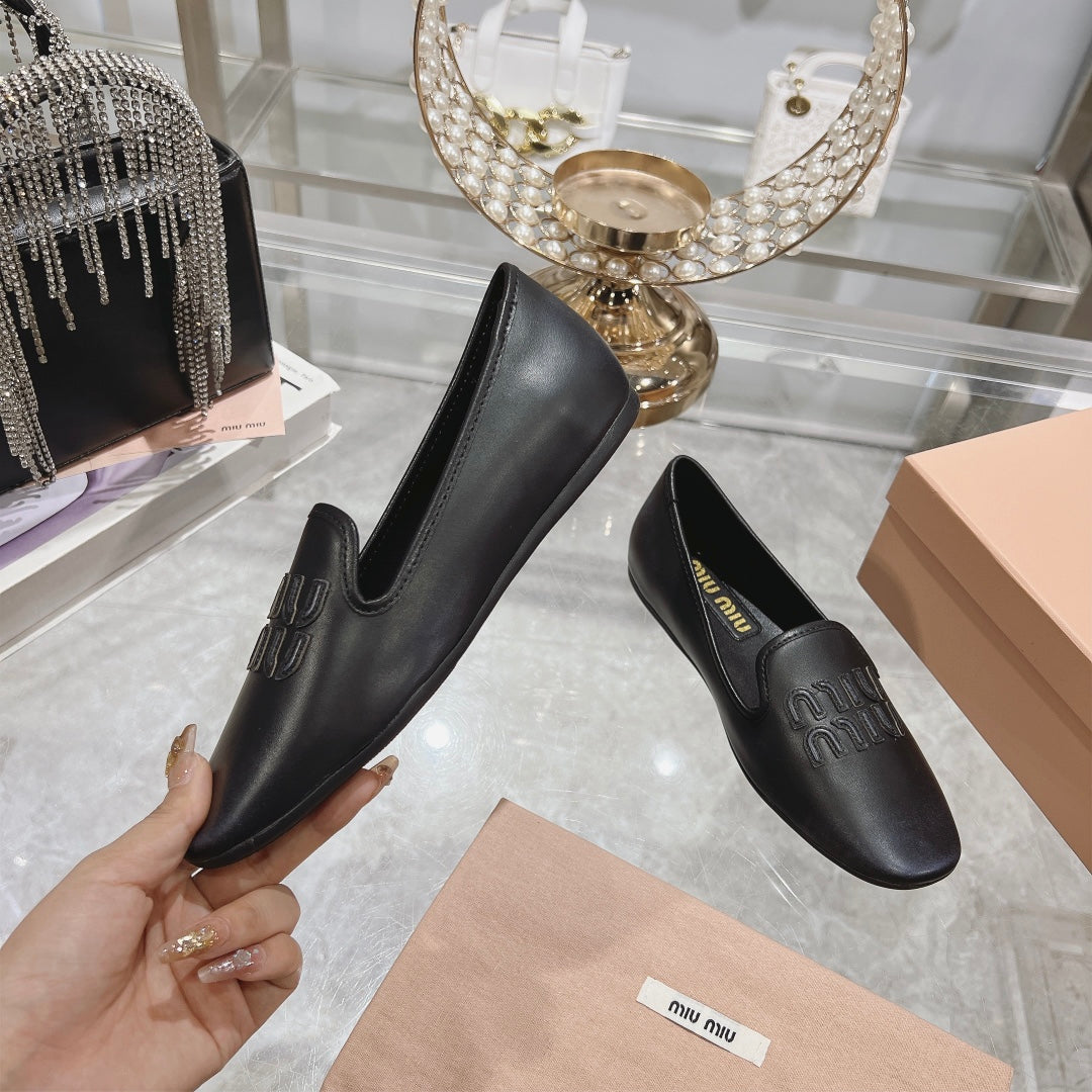 SLIP-ON SHOES BLACK COWHIDE