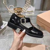 Sandal Black Cowhide With T-string