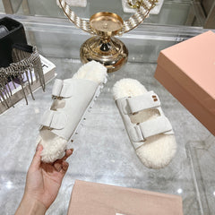 SANDAL SLIDES IN WHITE SUEDE AND SHEARLING LINING