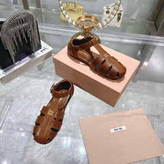 FISHERMAN BUCKLE SANDALS IN BROWN CALFSKIN