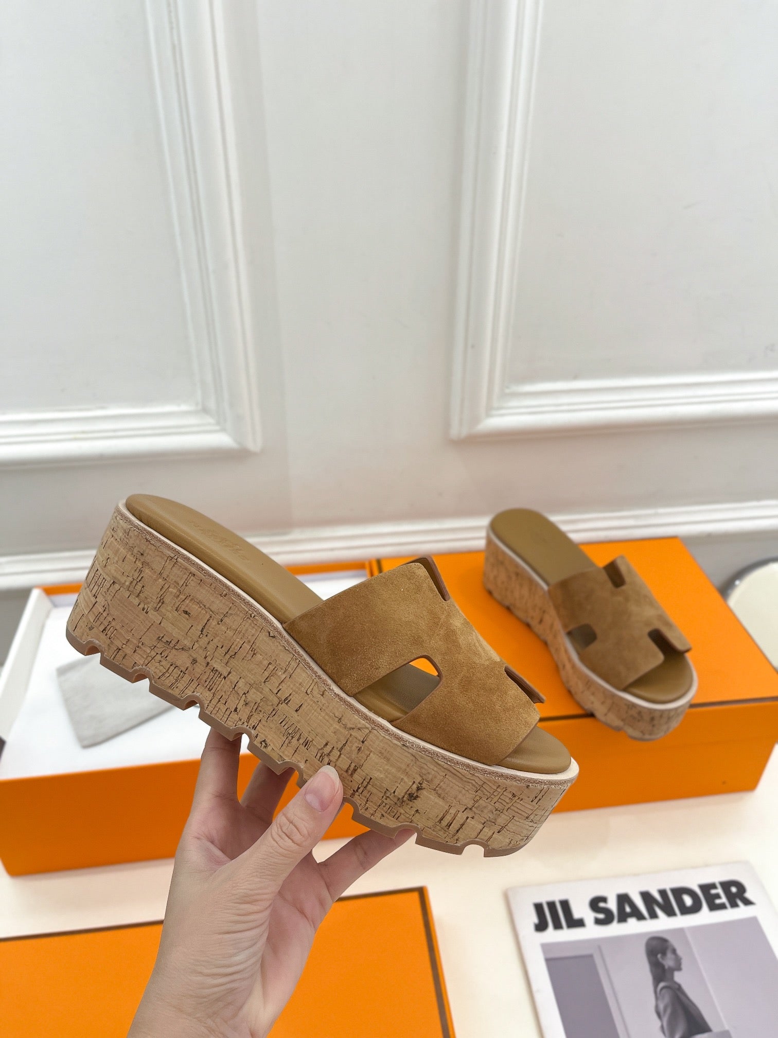 Eze 30 Sandal Brown Suede