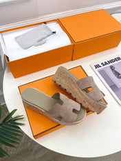 Eze 30 Sandal Light Brown Suede