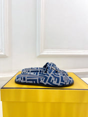 FENDI FLAT SLIPPER IN NAVY BLUE MONOGRAM JACQUARD FABRIC WITH GOLD HARDWARE