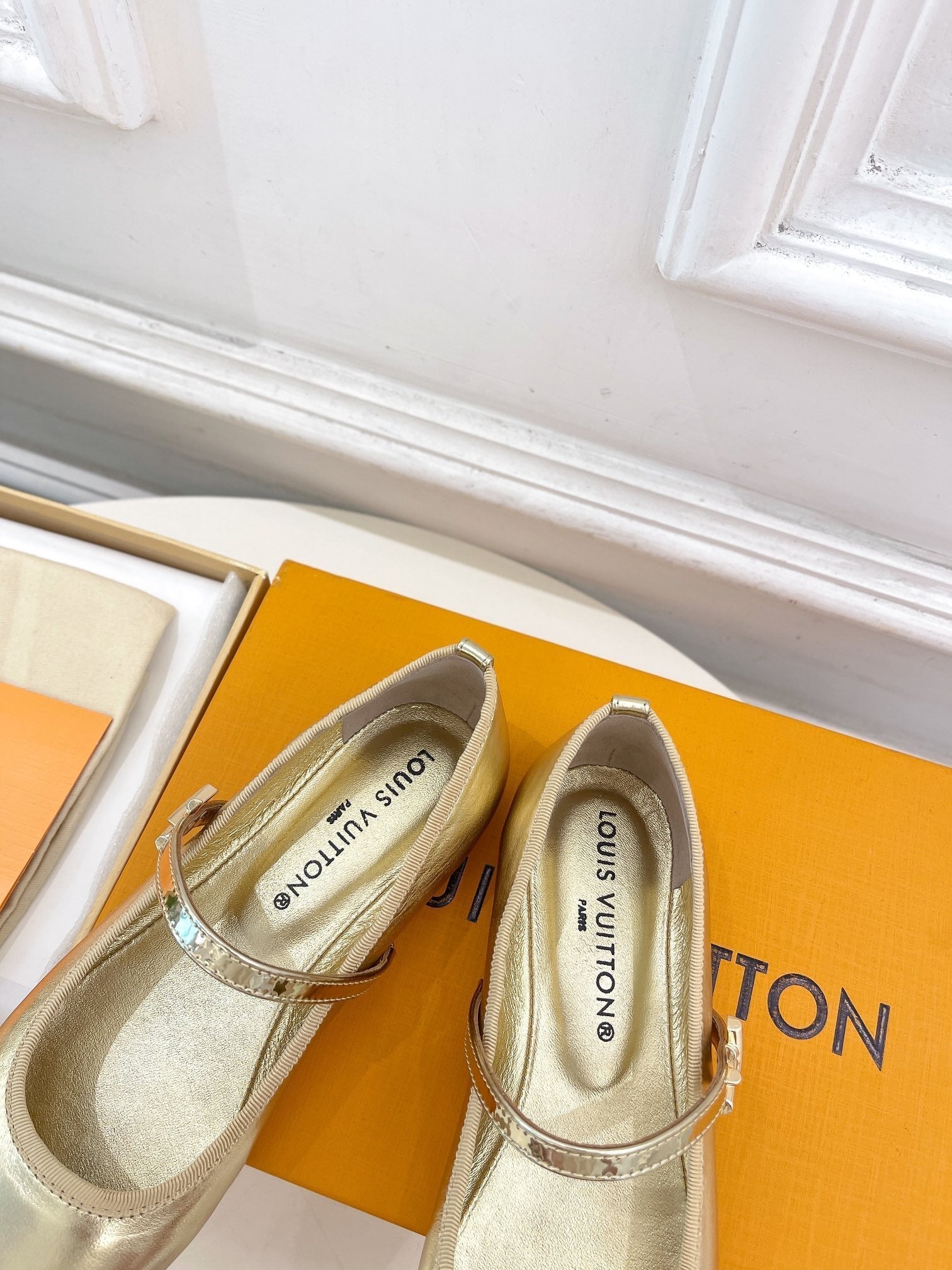 LV WOMEN ROMY FLAT BALLERINA IN GOLDEN METALLIC LAMBSKIN