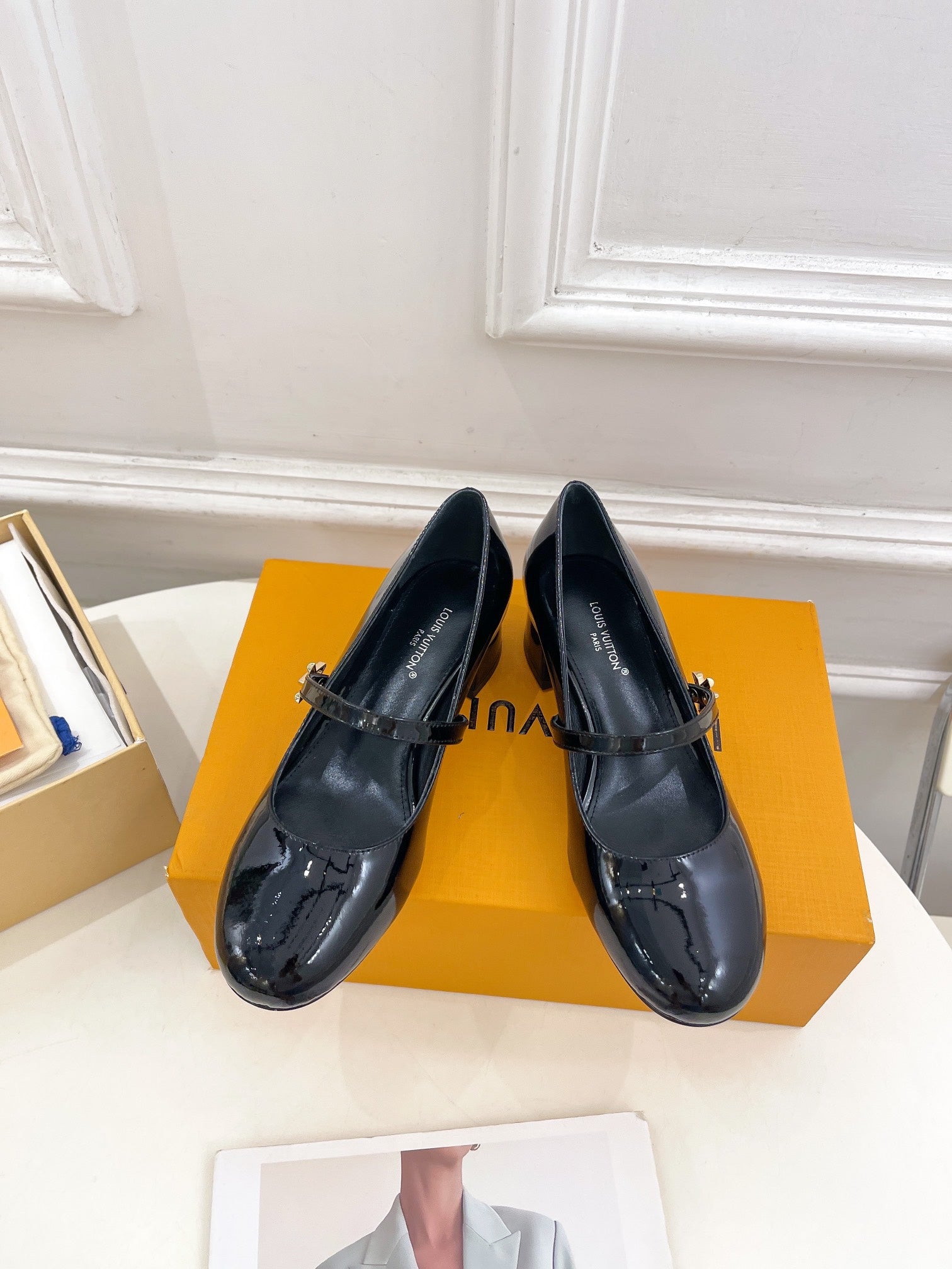 LV WOMEN ROMY HIGH BALLERINA IN GLOSSY BLACK LAMBSKIN