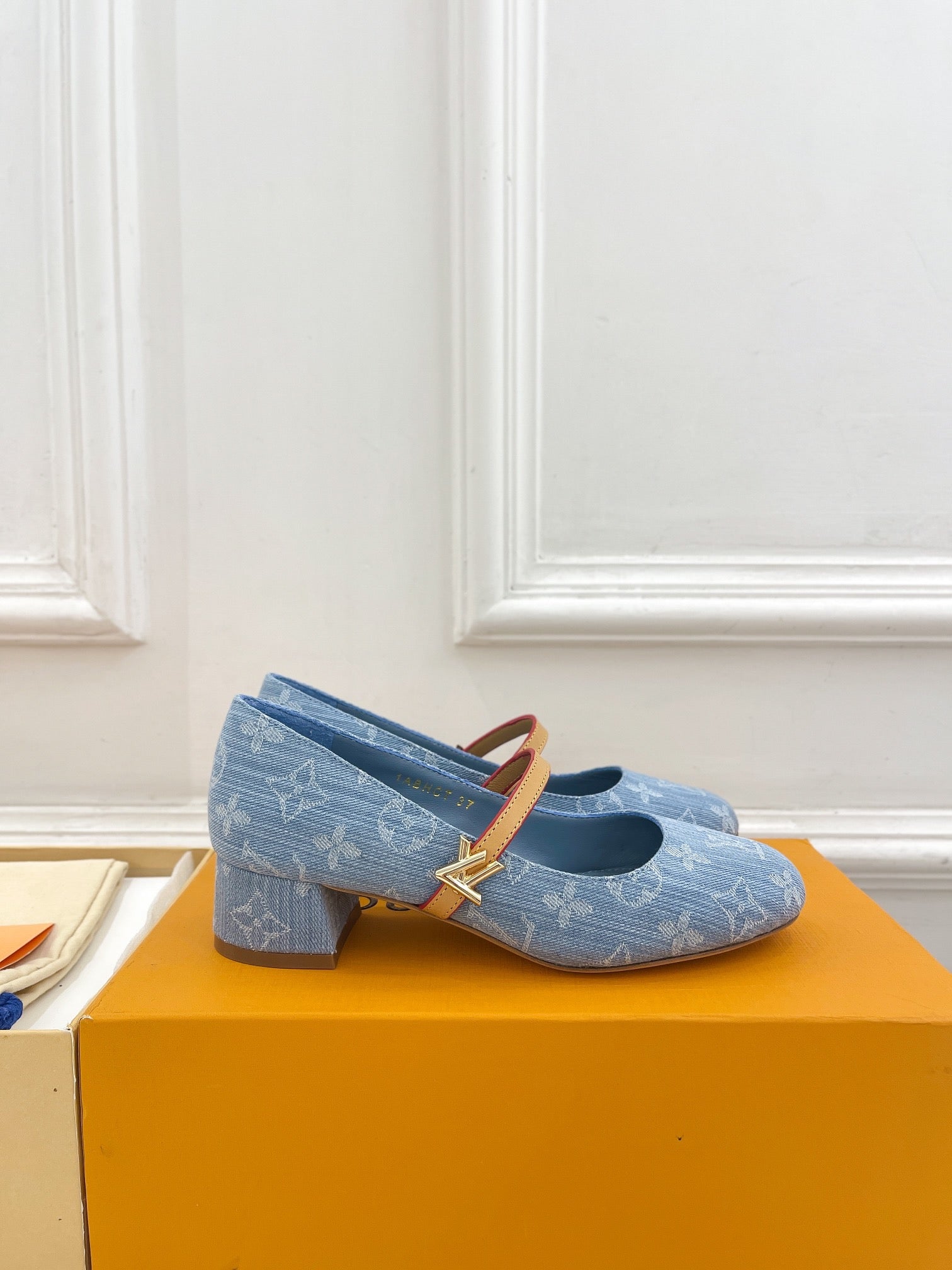 LV WOMEN ROMY HIGH BALLERINA IN LIGHT BLUE MONOGRAM DENIM