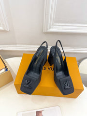 SHAKE SQUARE-TOE BLOCK HEEL 9 CM SANDALS IN BLACK PEPPLE CALFSKIN