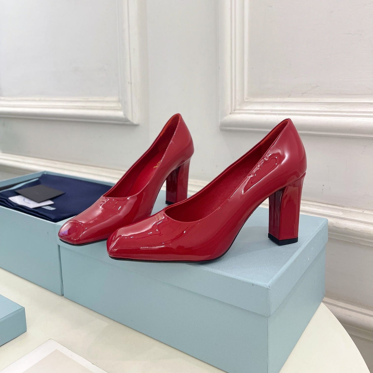 SQUARE TOE HIGH PUMPS IN CRIMSON RED GLOSSY CALFSKIN