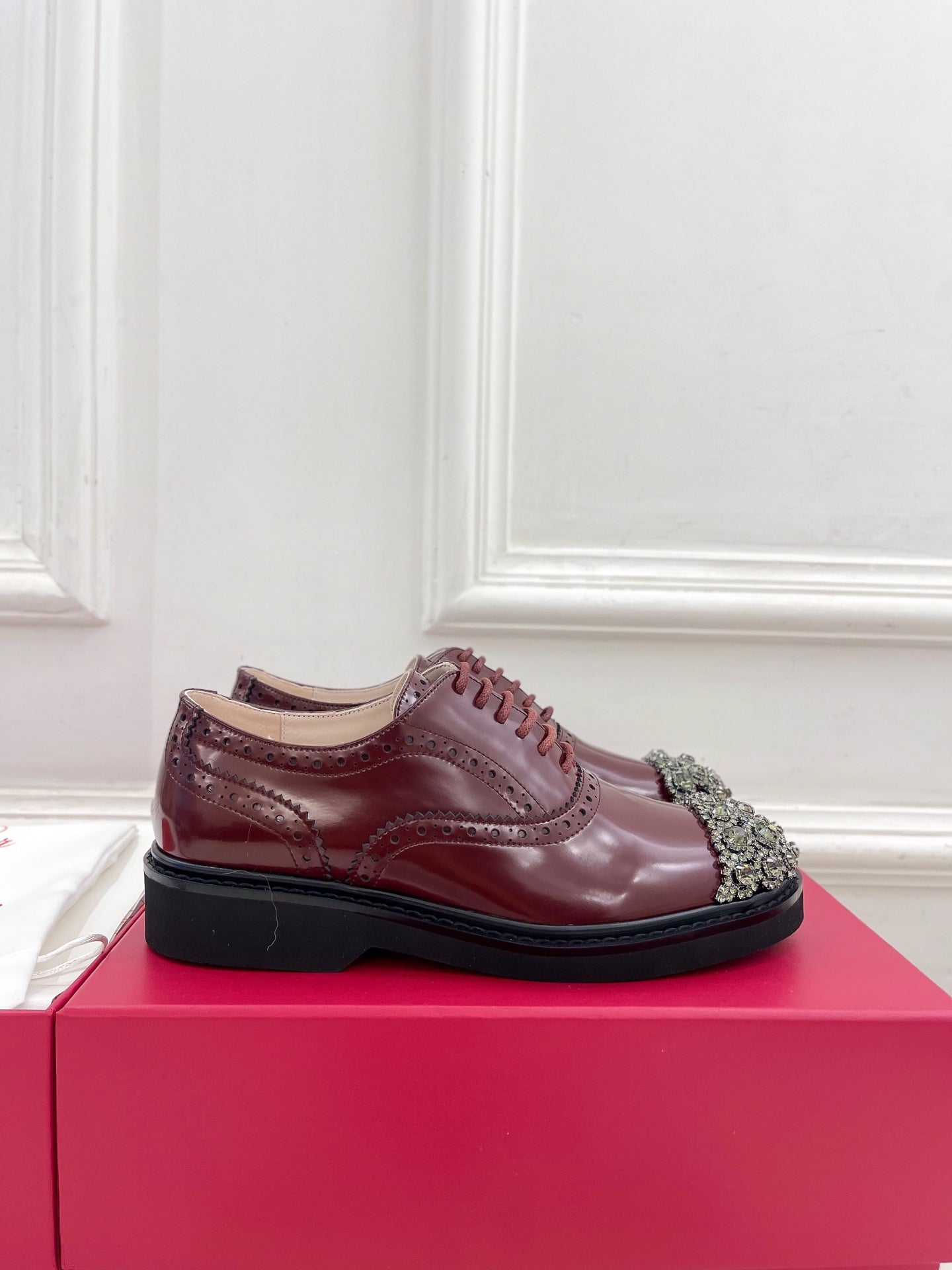 VIV' RANGERS LACE-UPS IN BURGUNDY RED CALFSKIN